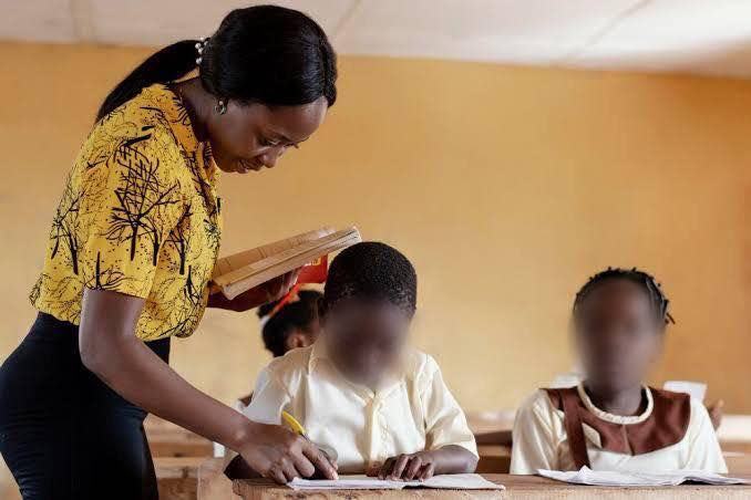 L’approche en douceur des enseignants met en confiance les élèves et les éloignent du stress.